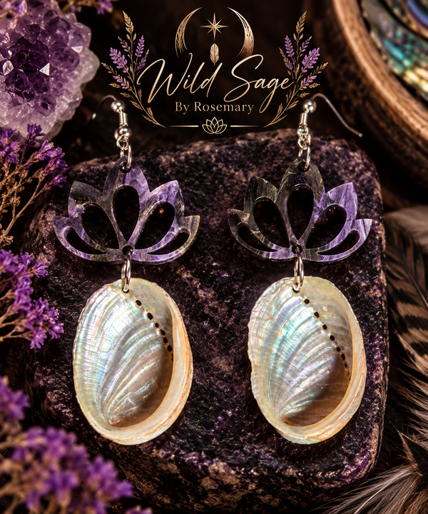 🌙 Moonlight Shell Blossom Earrings